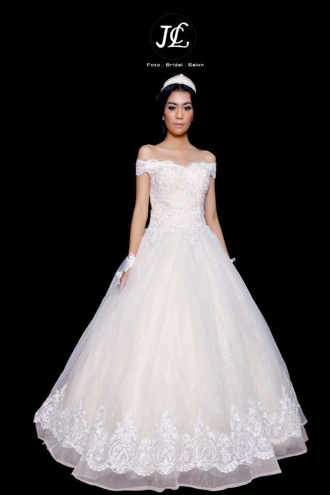 WEDDING GOWN XXX by JCL FOTO BRIDAL SALON - 003 WEDDING GOWN XXX by JCL FOTO BRIDAL SALON - 003