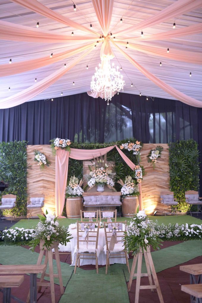 The Wedding of Stevani & Bobi by Decor Everywhere - 002