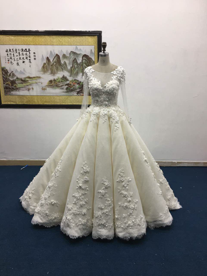 Bridal - Wedding Gown by Astrid Zeng - 016 Bridal - Wedding Gown by Astrid Zeng - 016