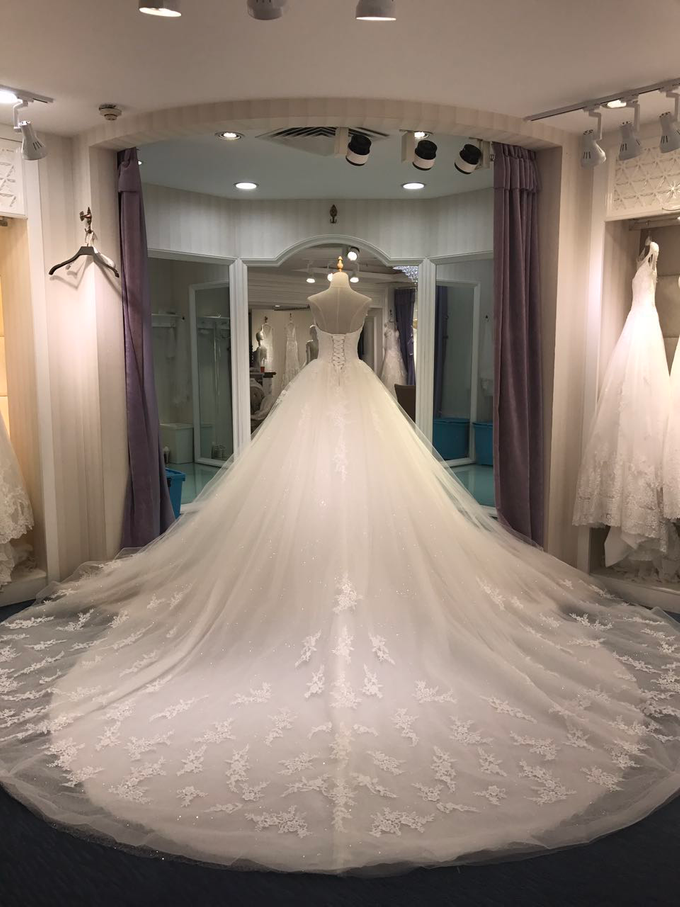Bridal - Wedding Gown by Astrid Zeng - 018 Bridal - Wedding Gown by Astrid Zeng - 018