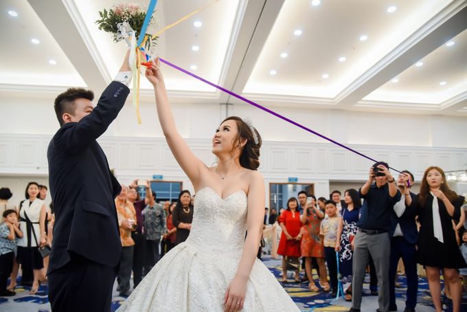 Compilation of Hand-Bouquet Toss Event by Menara Mandiri by IKK Wedding (ex. Plaza Bapindo) - 003 Compilation of Hand-Bouquet Toss Event by Menara Mandiri by IKK Wedding (ex. Plaza Bapindo) - 003
