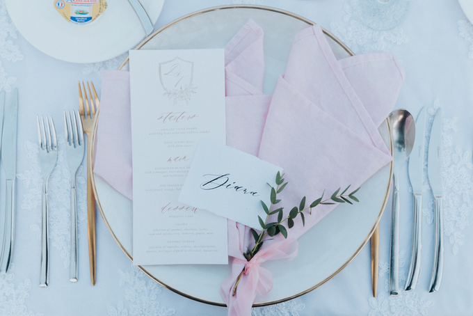 Glamorous Wedding at the Cliff of Uluwatu by Terralogical - 006 Glamorous Wedding at the Cliff of Uluwatu by Terralogical - 006