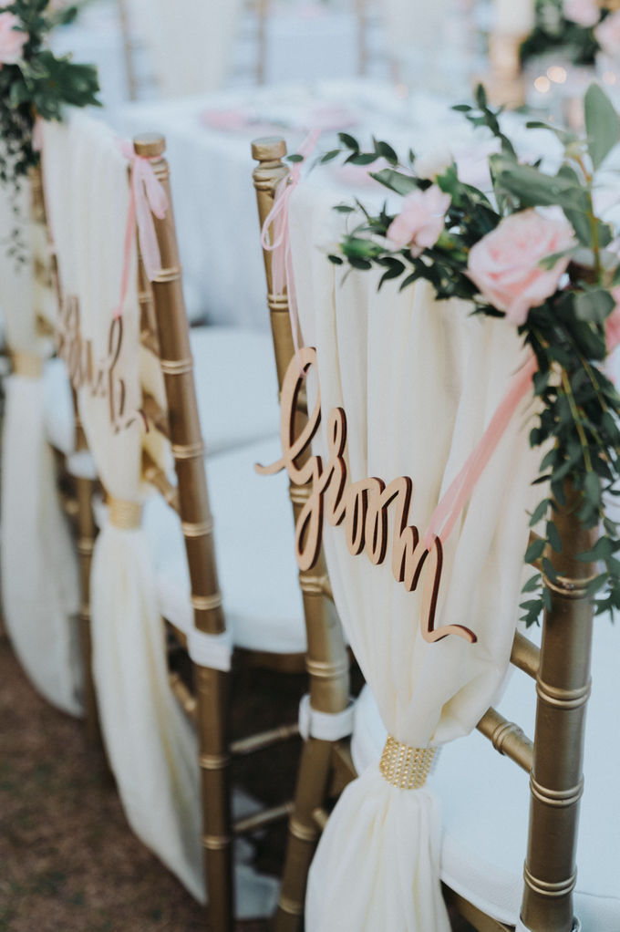 Glamorous Wedding at the Cliff of Uluwatu by Terralogical - 009 Glamorous Wedding at the Cliff of Uluwatu by Terralogical - 009