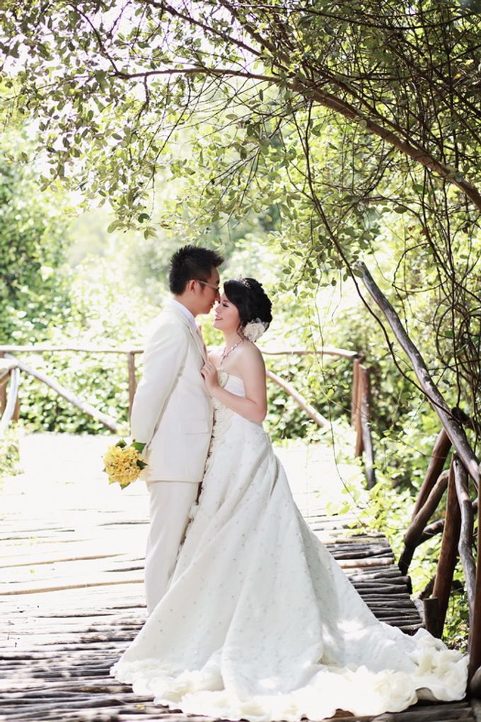 tks to anthonny & yovita by thu six bridal & photography - 005