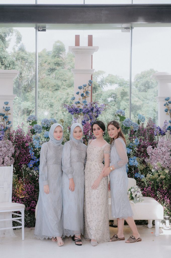 Ayuri & Dheas Wedding Decoration at Gaia Hotel by Valentine Wedding Decoration - 021 Ayuri & Dheas Wedding Decoration at Gaia Hotel by Valentine Wedding Decoration - 021
