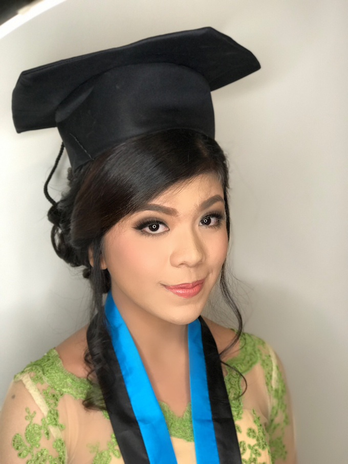 Graduation by AyuAbriyantimakeupartist - 037