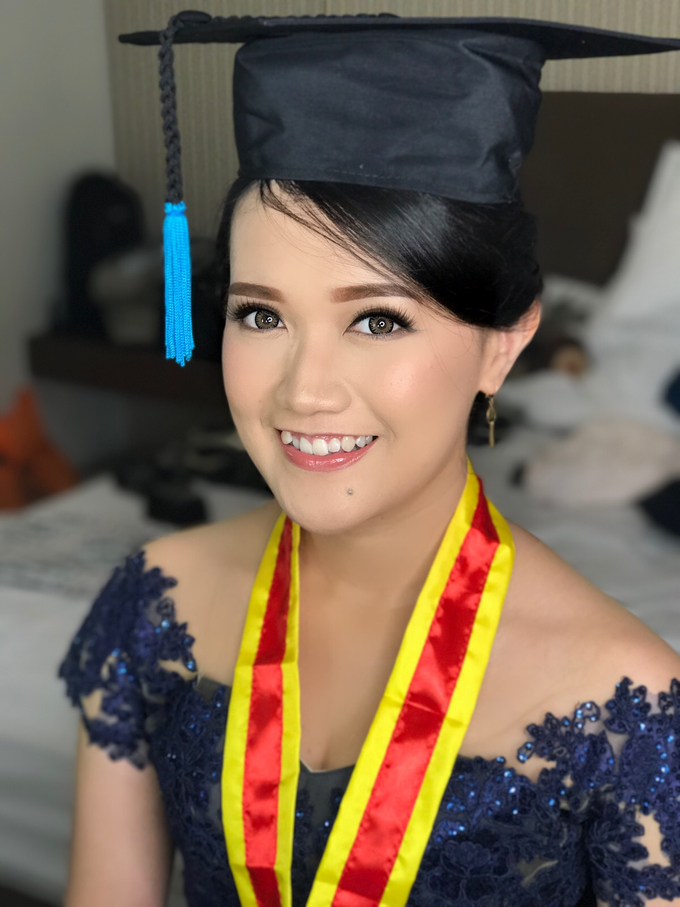 Graduation by AyuAbriyantimakeupartist - 043