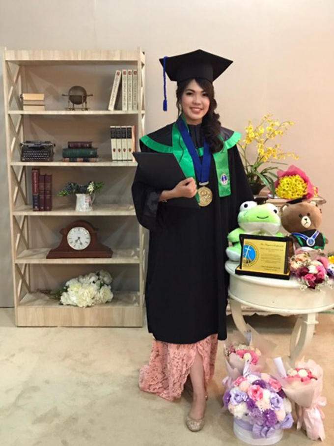 Graduation by AyuAbriyantimakeupartist - 045