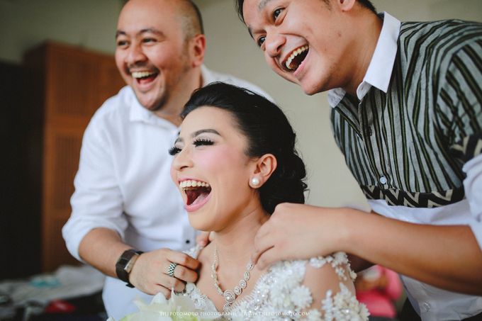 Ayu Hastari & Ryoichi Hutomo Wedding Day by Thepotomoto Photography - 005 Ayu Hastari & Ryoichi Hutomo Wedding Day by Thepotomoto Photography - 005