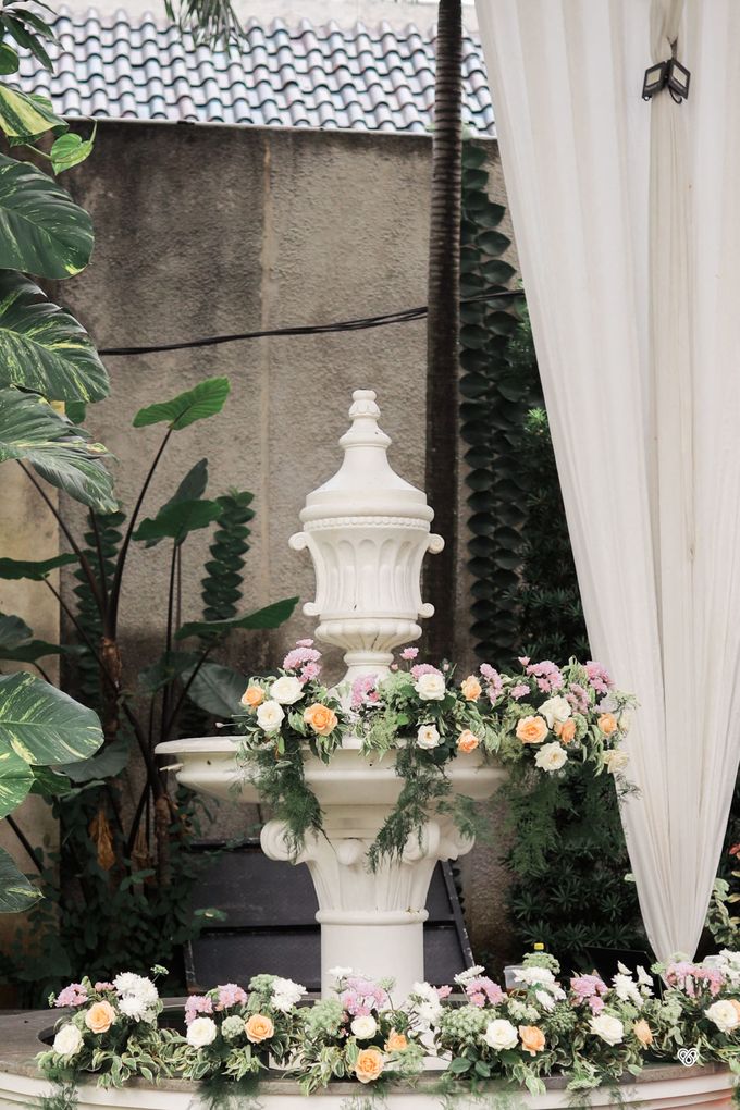 The Wedding of Alya & Ridha by The Manor Andara - 012
