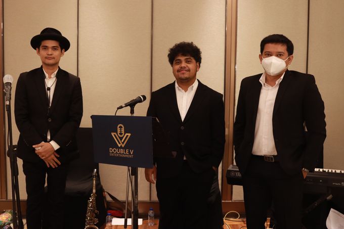 Entertainment jazz wedding at westin hotel jakarta - Double V entertainment by Double V Entertainment - 020 Entertainment jazz wedding at westin hotel jakarta - Double V entertainment by Double V Entertainment - 020