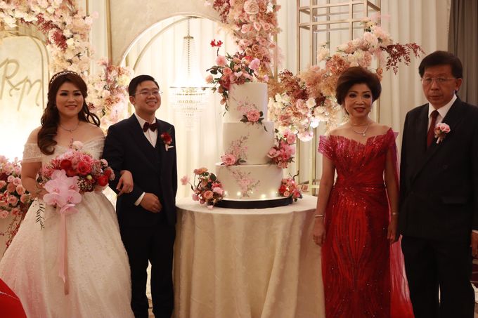 Entertainment jazz wedding at westin hotel jakarta - Double V entertainment by Double V Entertainment - 024 Entertainment jazz wedding at westin hotel jakarta - Double V entertainment by Double V Entertainment - 024