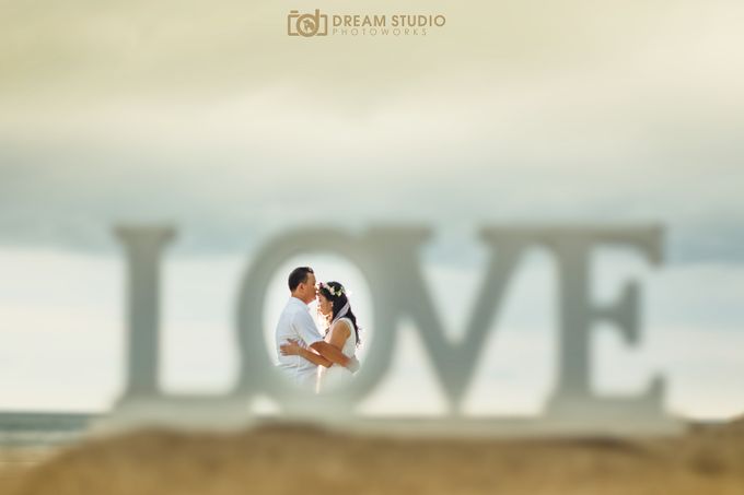 Love Story Of A & M by Dream Studio Photoworks - 001