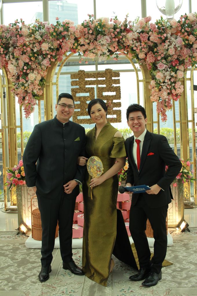 MC Sangjit & MC EngagementnThe Glass Terrace Grand Hyatt Jakarta By Double V Entertainment by Anthony Stevven - 014 MC Sangjit & MC EngagementnThe Glass Terrace Grand Hyatt Jakarta By Double V Entertainment by Anthony Stevven - 014