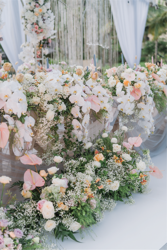 Niko & Melissa Wedding Decoration at Apurva Kempinski by The Apurva Kempinski Bali - 029