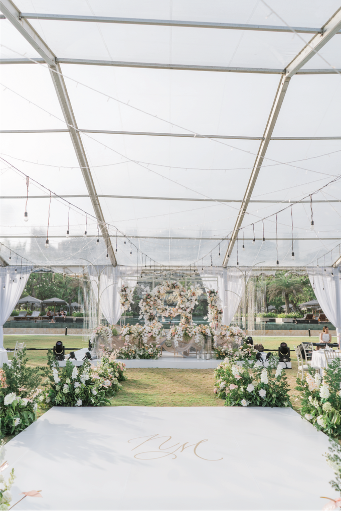 Niko & Melissa Wedding Decoration at Apurva Kempinski by The Apurva Kempinski Bali - 009