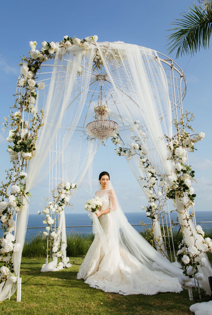 Ampera & Susan by VAGABOND - 030 Ampera & Susan by VAGABOND - 030