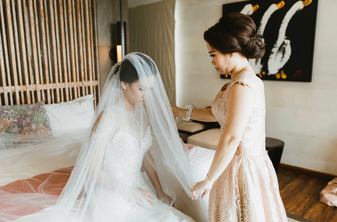 Ampera & Susan by VAGABOND - 032 Ampera & Susan by VAGABOND - 032