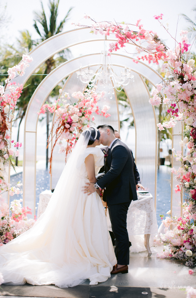 Juvenco & Michelle by Bali Chemistry Wedding - 027 Juvenco & Michelle by Bali Chemistry Wedding - 027