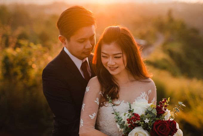 Red dress engagement bali by Maxtu Photography - 003 Red dress engagement bali by Maxtu Photography - 003