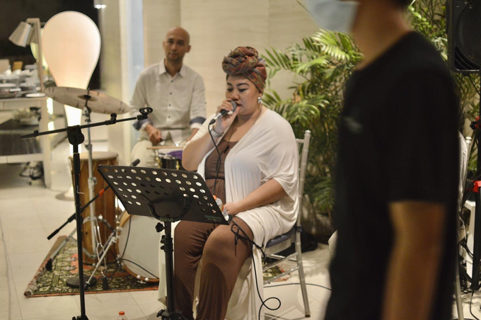 iRaga Trio - Adrian & Celine Wedding by BALI LIVE ENTERTAINMENT - 024 iRaga Trio - Adrian & Celine Wedding by BALI LIVE ENTERTAINMENT - 024