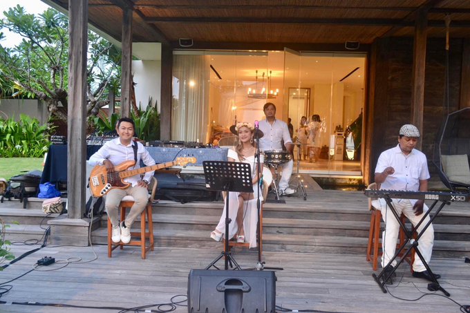 Wedding Anniversary Dinner Bali Bossa Band by BALI LIVE ENTERTAINMENT - 006 Wedding Anniversary Dinner Bali Bossa Band by BALI LIVE ENTERTAINMENT - 006