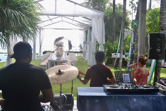 Wedding Anniversary Dinner Bali Bossa Band by BALI LIVE ENTERTAINMENT - 012 Wedding Anniversary Dinner Bali Bossa Band by BALI LIVE ENTERTAINMENT - 012