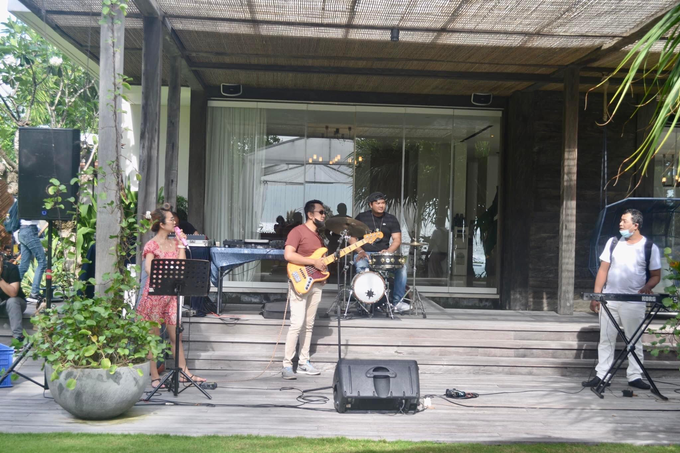 Wedding Anniversary Dinner Bali Bossa Band by BALI LIVE ENTERTAINMENT - 021 Wedding Anniversary Dinner Bali Bossa Band by BALI LIVE ENTERTAINMENT - 021
