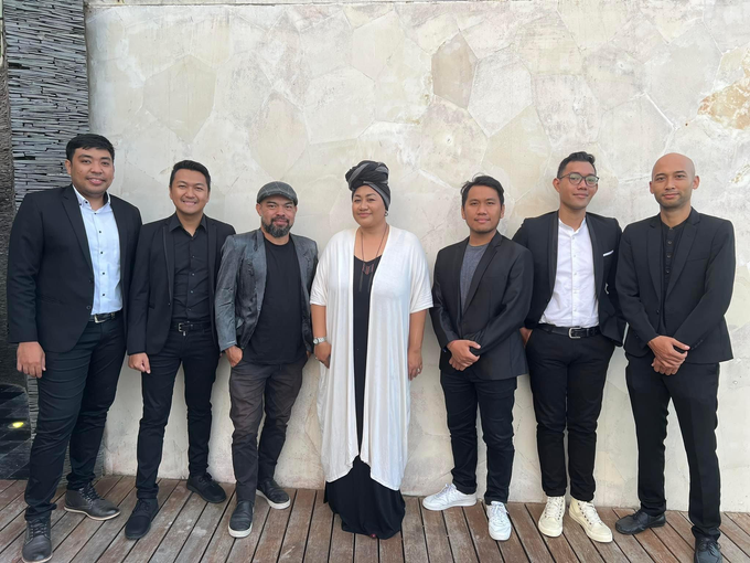 Allan & Gaby wedding, Iraga Band feat Bali Bossa  by BALI LIVE ENTERTAINMENT - 018