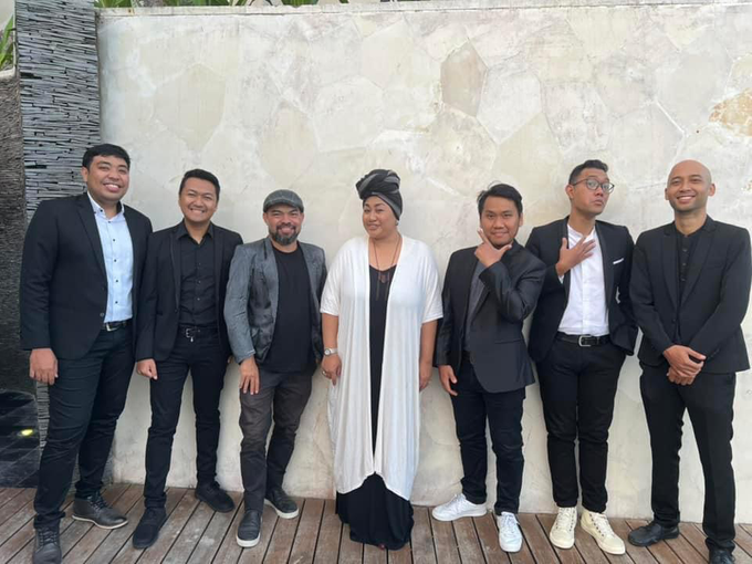 Allan & Gaby wedding, Iraga Band feat Bali Bossa  by BALI LIVE ENTERTAINMENT - 022