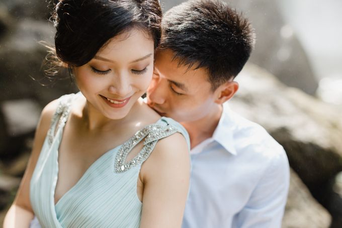 Blangsinga Engagement in Bali by Maxtu Photography - 018 Blangsinga Engagement in Bali by Maxtu Photography - 018