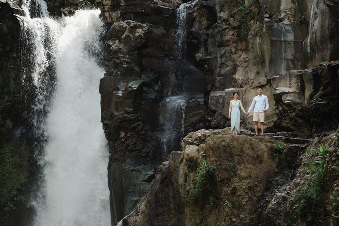 Blangsinga Engagement in Bali by Maxtu Photography - 024 Blangsinga Engagement in Bali by Maxtu Photography - 024