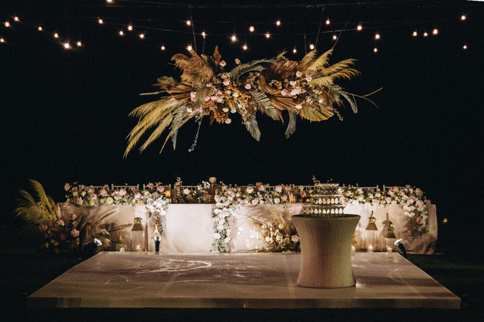 Polly and Tom Wedding by Bali Wonderful Decor - 002 Polly and Tom Wedding by Bali Wonderful Decor - 002