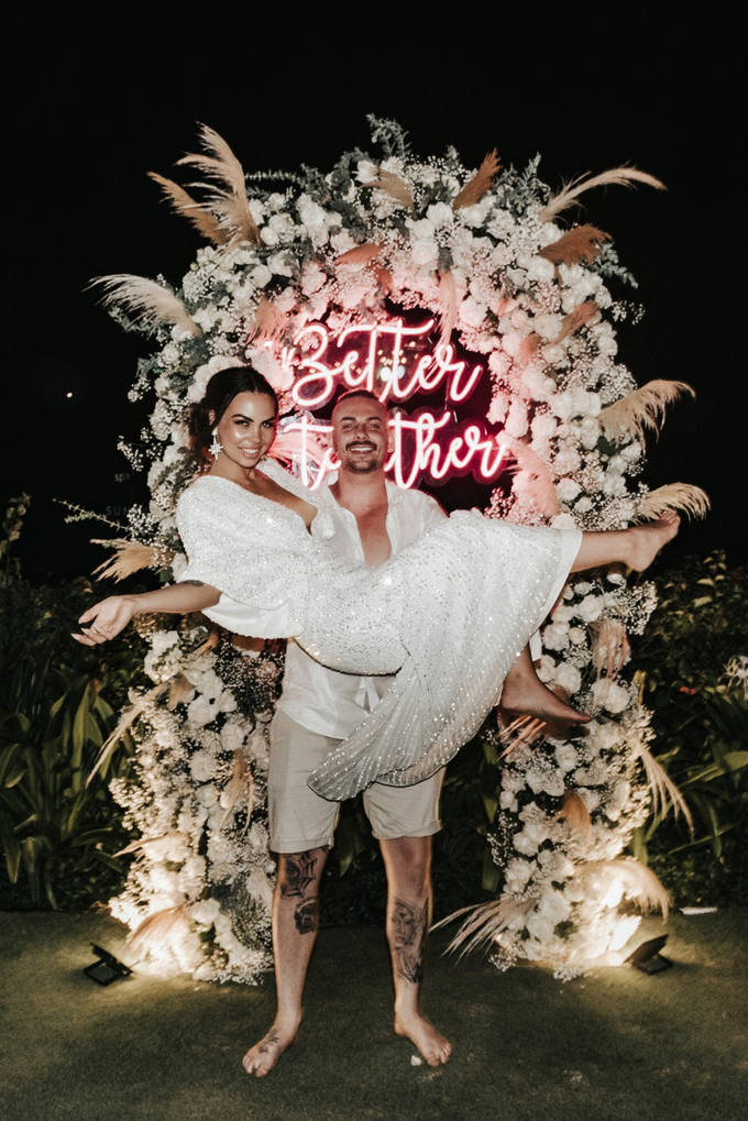 Polly and Tom Wedding by Bali Wonderful Decor - 032 Polly and Tom Wedding by Bali Wonderful Decor - 032