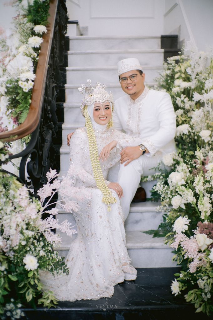 The Wedding of Dinda & Berian by Marlene Hariman - 002