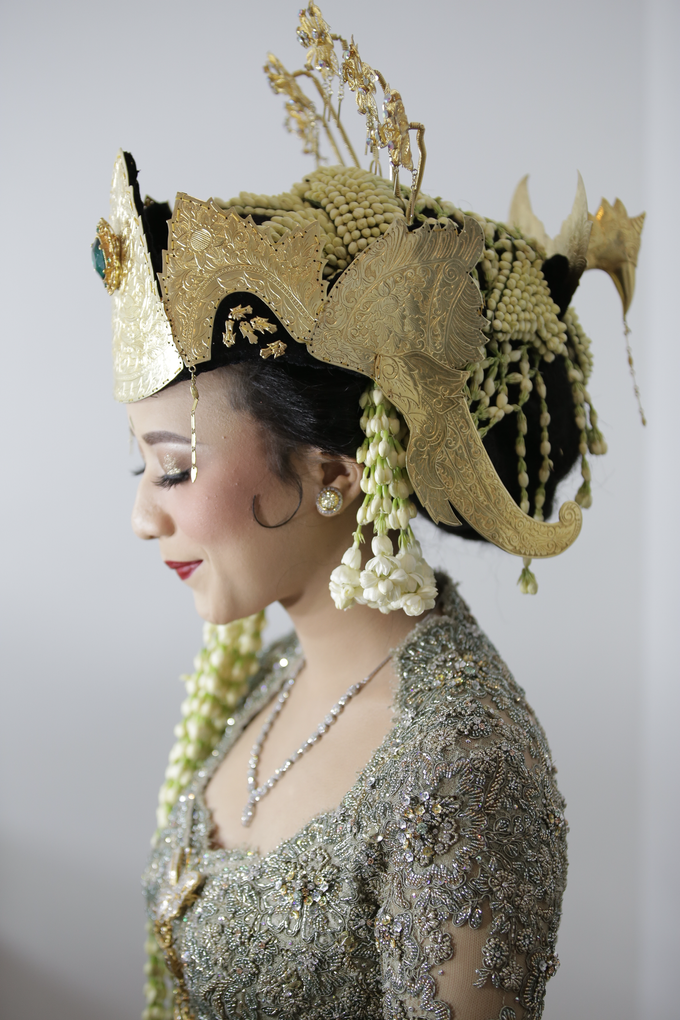 Rian & Astri adat Sunda Sumedangan by Verakebaya - 006