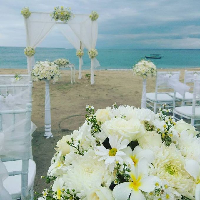 Garden & Beach Wedding by Holiday Inn Resort Baruna Bali - 014