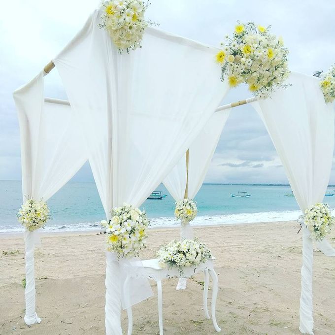 Garden & Beach Wedding by Holiday Inn Resort Baruna Bali - 016