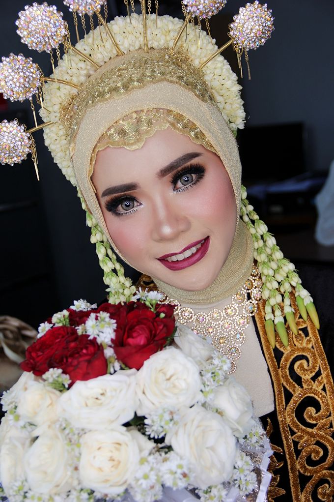 ROVITA WEDDING by Rugayah Samiah Makeup - 007