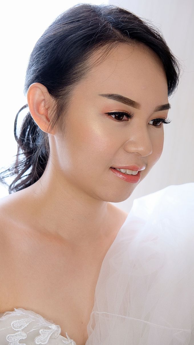 Bridal Makeup by Junie Fang Makeup Artist - 003