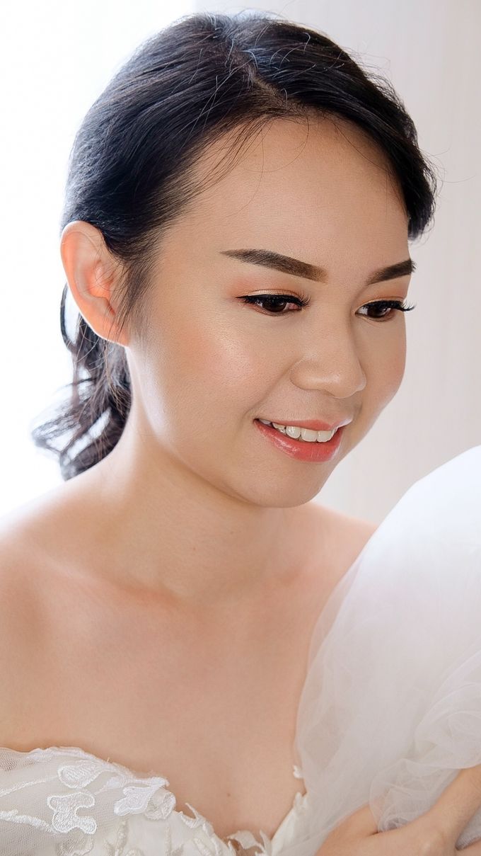 Bridal Makeup by Junie Fang Makeup Artist - 005