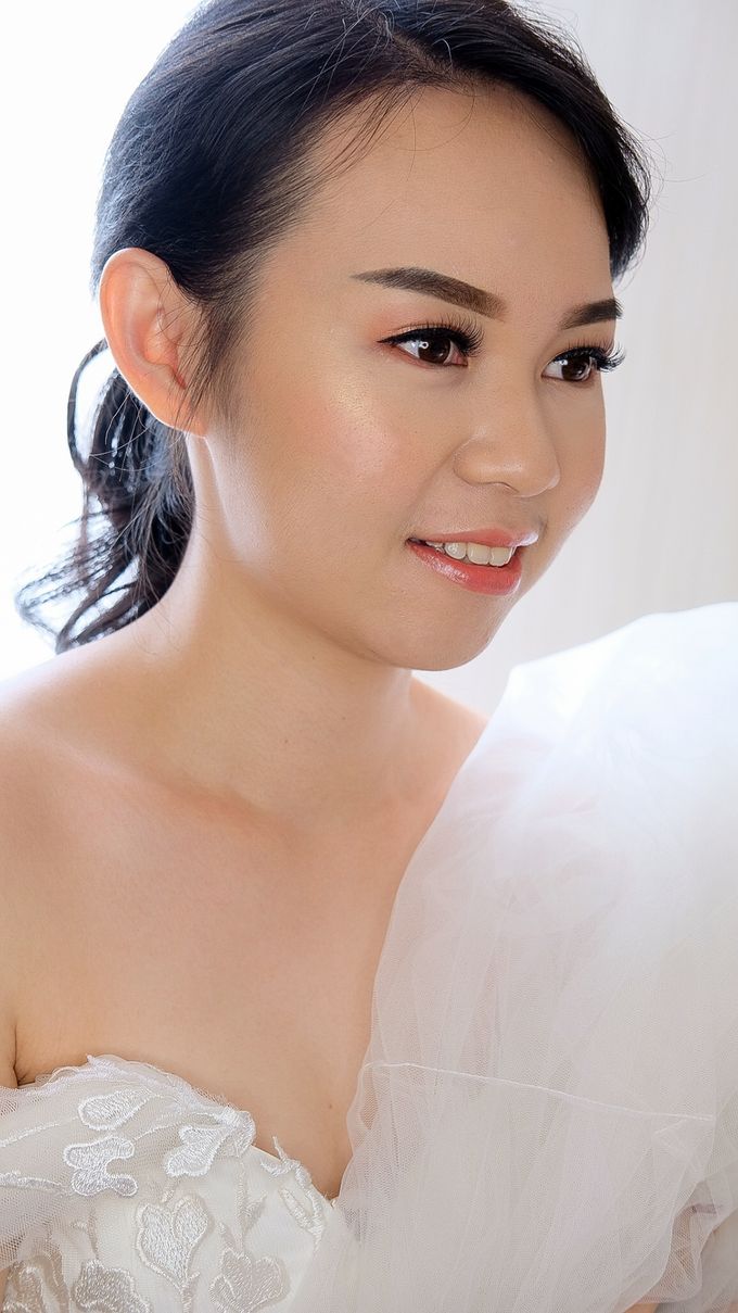 Bridal Makeup by Junie Fang Makeup Artist - 004