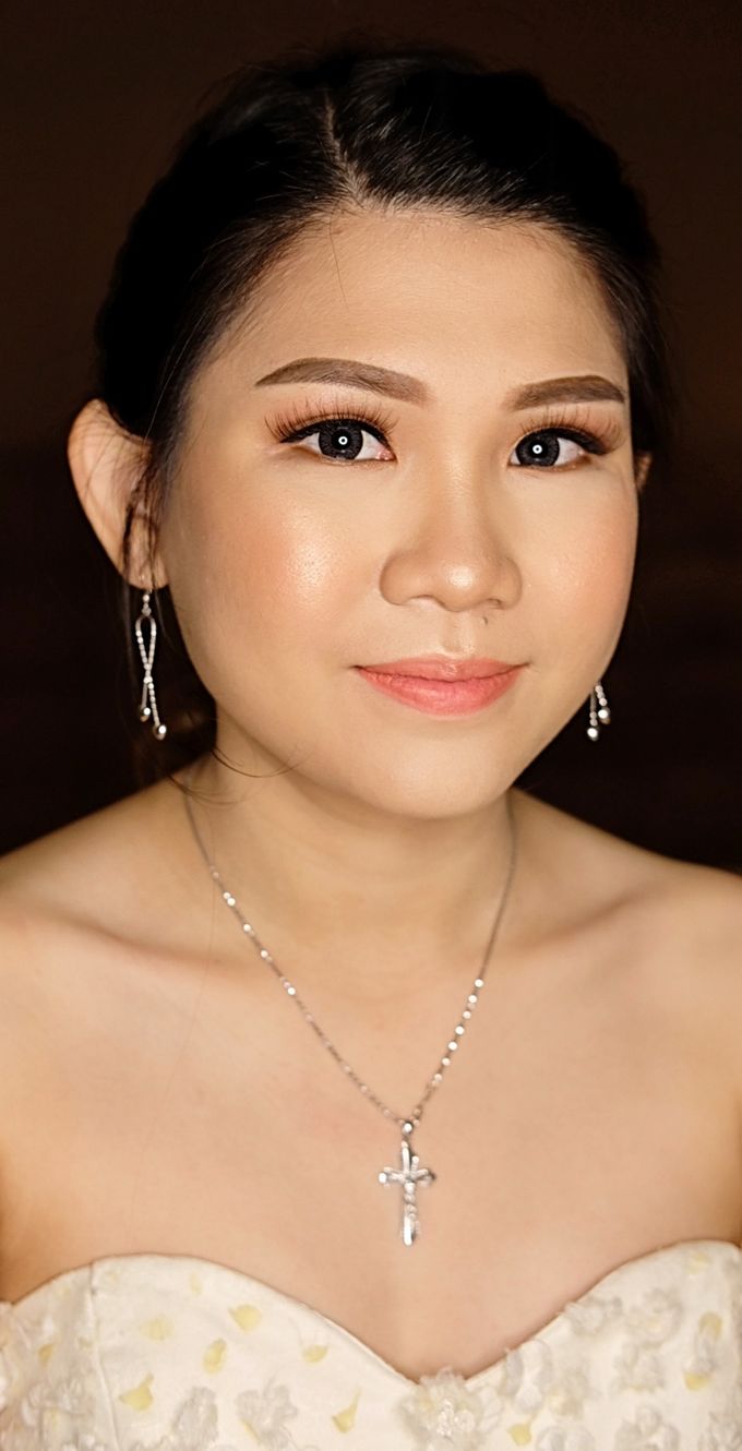 Ms Jessica by Junie Fang Makeup Artist - 001 Ms Jessica by Junie Fang Makeup Artist - 001