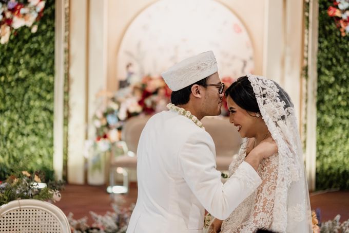 Andin & Tama Wedding at Sultan Hotel Jakarta by AKSA Creative - 031 Andin & Tama Wedding at Sultan Hotel Jakarta by AKSA Creative - 031