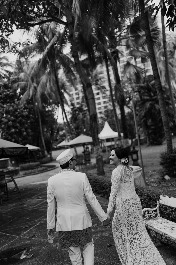 Andin & Tama Wedding at Sultan Hotel Jakarta by AKSA Creative - 045