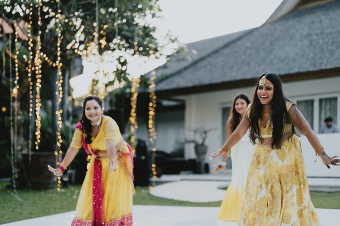 Shreya & Alin Mehendi Wedding at Villa Puri Nirwana Bali by AKSA Creative - 021 Shreya & Alin Mehendi Wedding at Villa Puri Nirwana Bali by AKSA Creative - 021