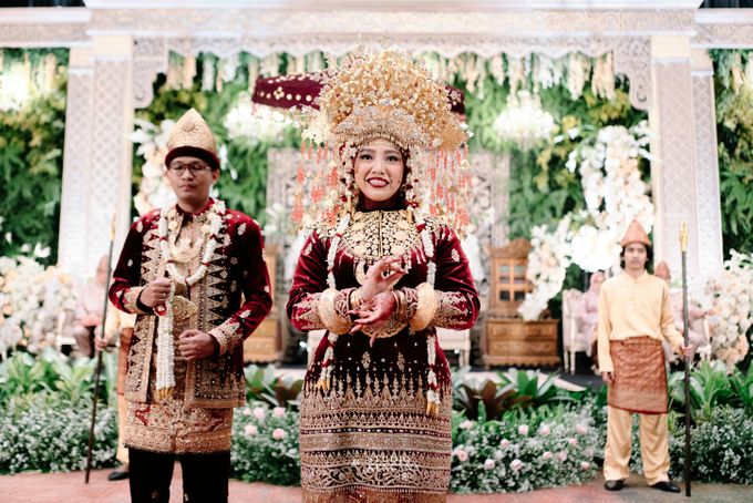 Nadine & Alfhatoni by PUSPITA SAWARGI (wedding and catering service) - 013