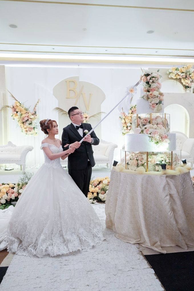 Wedding Of Berlian & Violita by Ohana Enterprise - 010