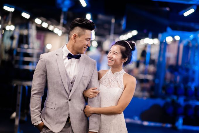 Anytime Fitness Engagement Shoot Singapore by Daniel Sim Photography by The Gown Warehouse - 015 Anytime Fitness Engagement Shoot Singapore by Daniel Sim Photography by The Gown Warehouse - 015