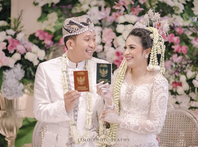 Sabrina & Andri Wedding by Bestival Wedding Planner & Organizer - 035